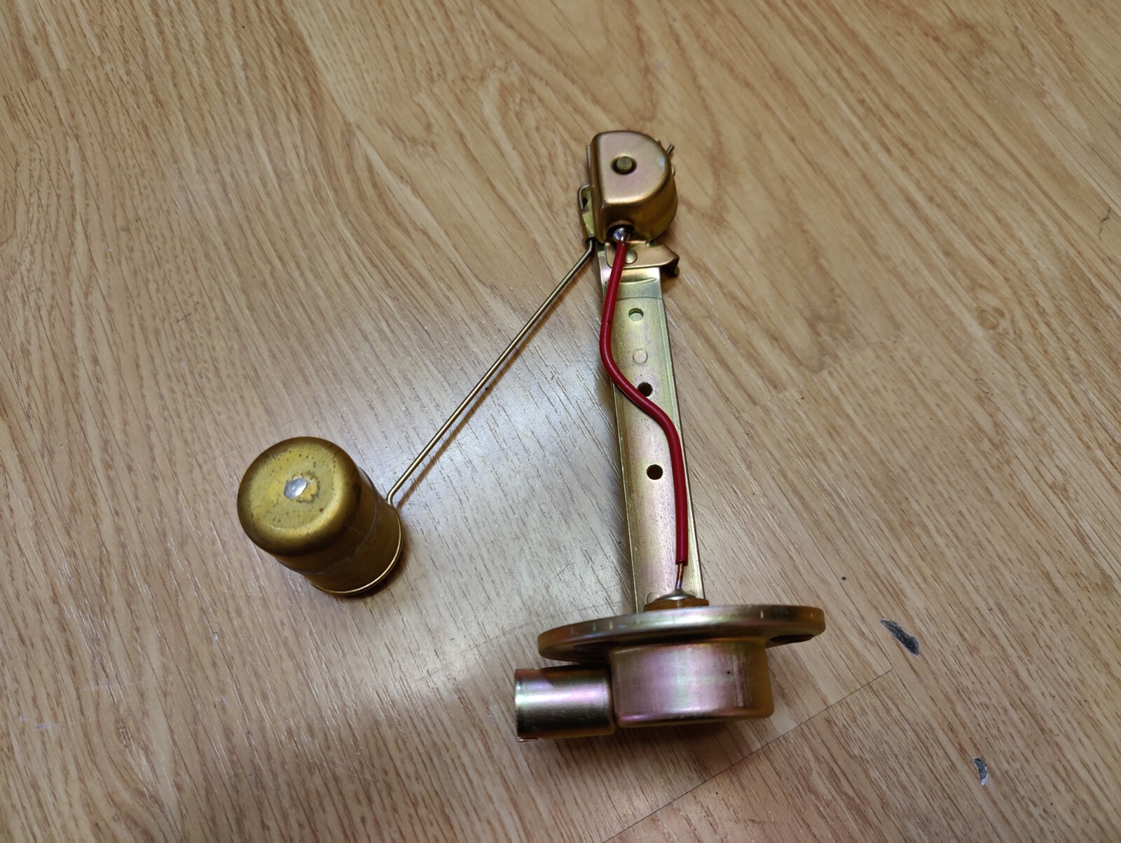 NOS M38A1 Jeep Willys Kaiser Fuel Gas Tank Sending Unit 810284 1952