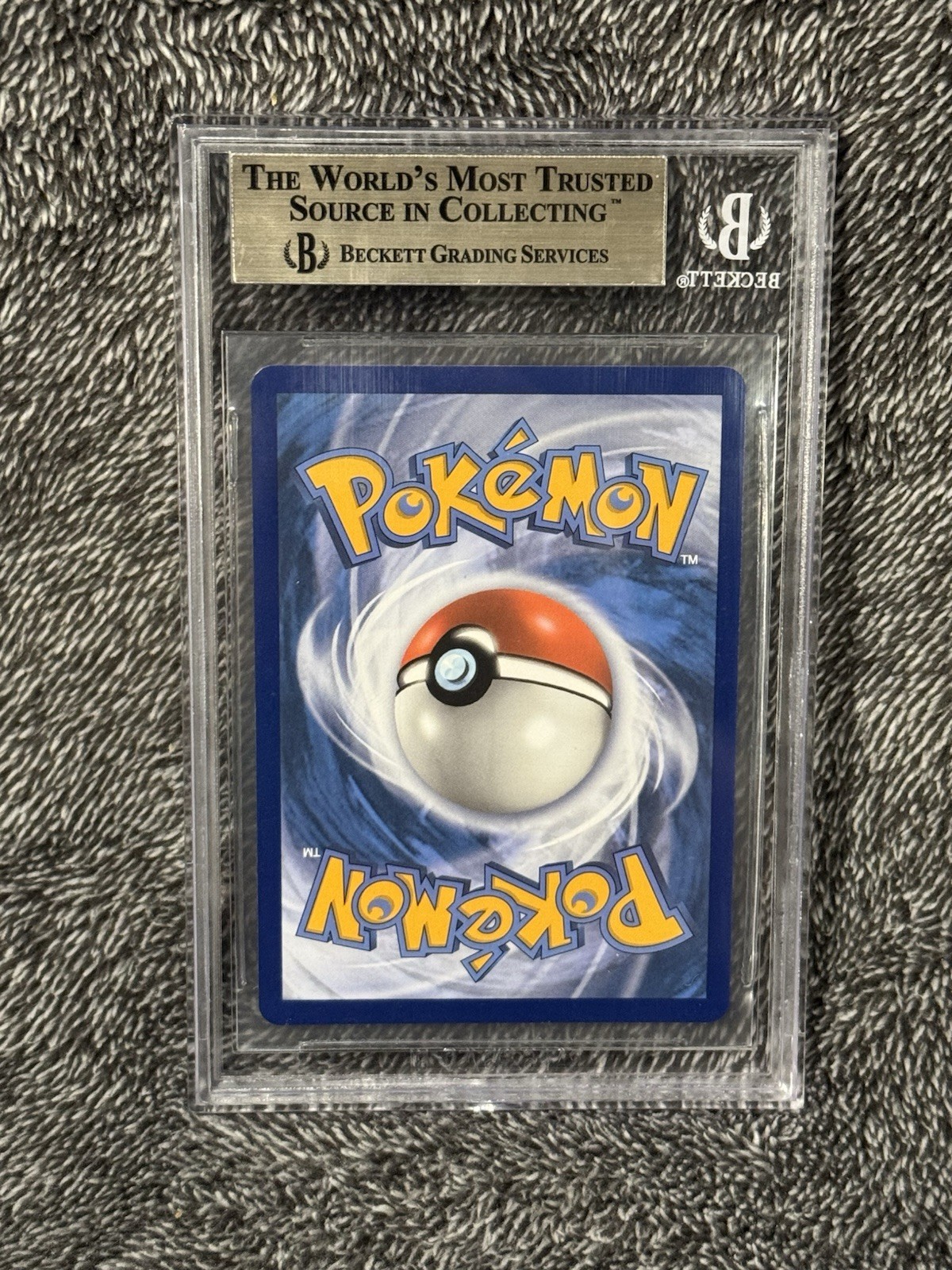 Charizard VMAX 020/189 Beckett BGS Pristine 10 Pokemon Darkness Ablaze view 2