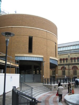 Photo 6x4 Car Park Ramp Cambridge/TL4658 The curved building is in fact  c2007