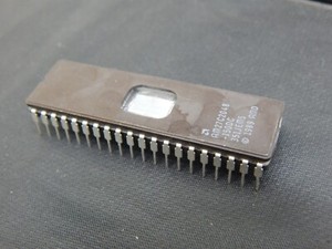 AMD AM27C2048-150DC EPROM 16X128K 40 PIN DIP IC - USA SELLER FAST SHIPPING