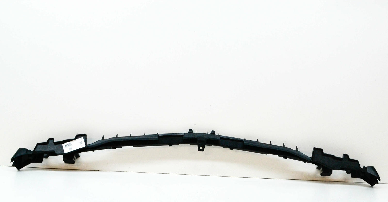 NEW MERCEDES-BENZ C W205 FRONT BUMPER SUPPORT CENTER BRACKET  