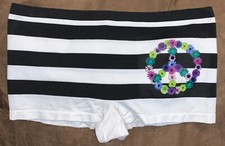 GIRLS UNDERWEAR SZ 14/16 BOY SHORTS PEACE SIGN STRIPES SUPER CUTE!!