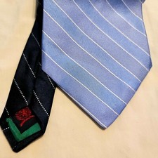 Tommy Hilfiger MEN'S TIE Light Blue/Striped W: 3.5" L: 58" Made in the USA
