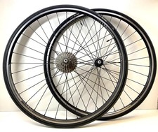 Axis Classic 700c Rim Brake Wheel Set 10 Sp 12-30 700x25 Maxxis Re-fuse Tires