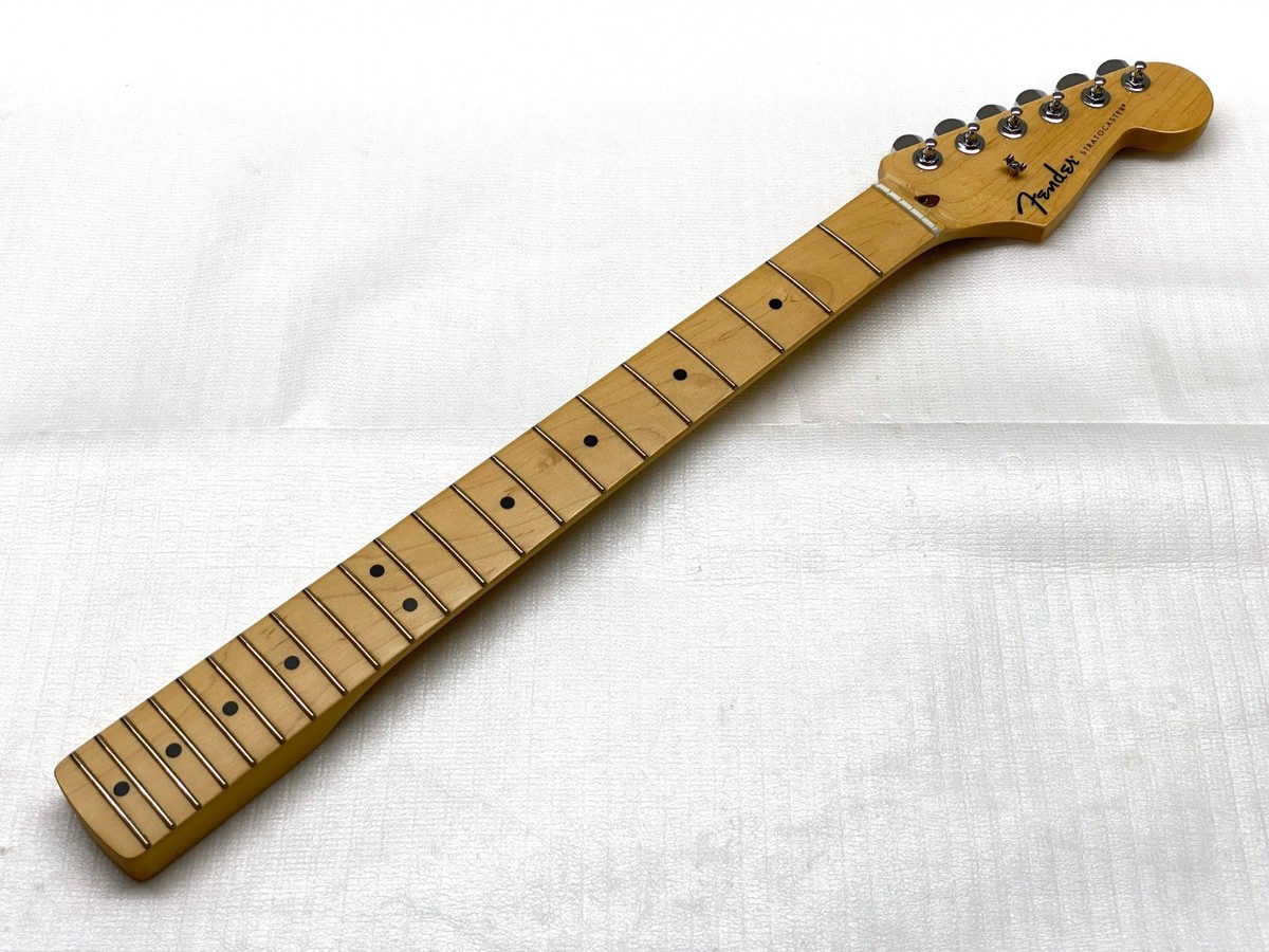 Genuine Fender STANDARD Strat Neck 21 Med Jumbo Frets 9.5 Modern