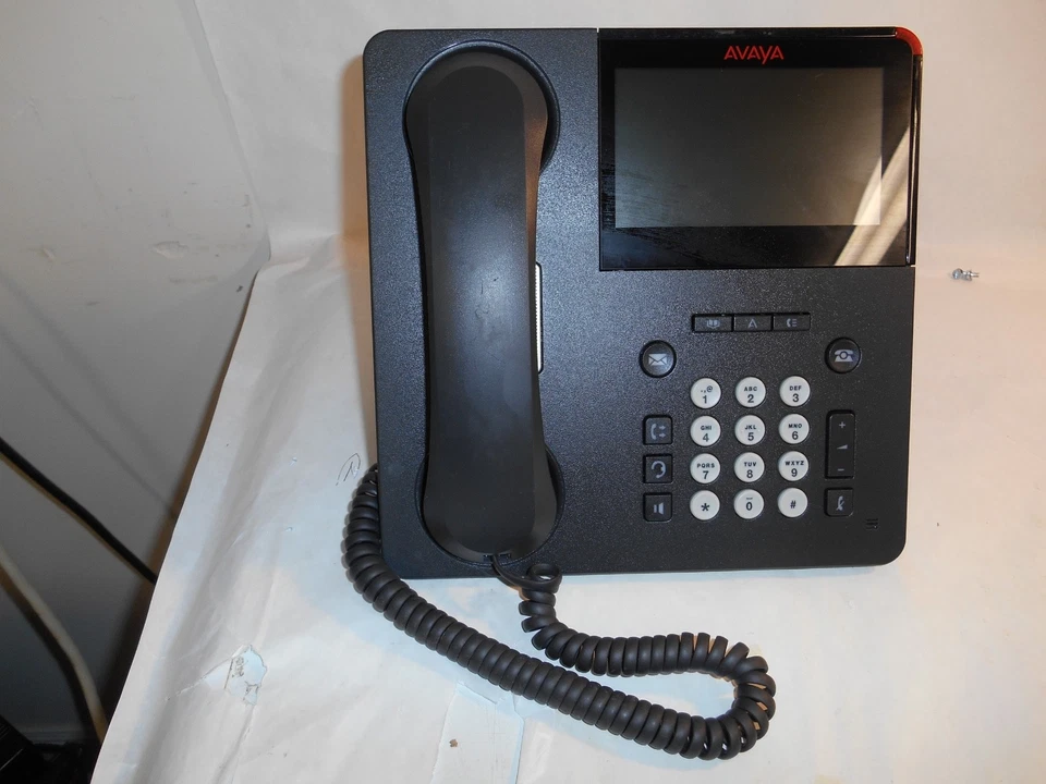 Telefone de escritório VoIP digital Avaya 9641GS com suporte 700505992 (lote de 12) - Imagem 2 de 4