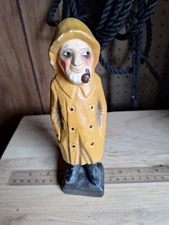 Old Salty Fishing Captain Figurine, Pre-Owned/Used in great condition
