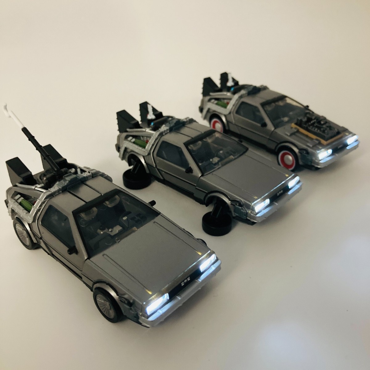 BACK TO THE FUTURE DELOREAN EXCEED MODEL DX 3 Figures Set BANDAI 
