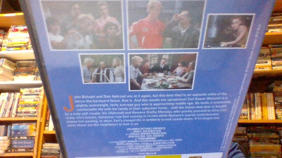 neighbors -james belushi dan aykroyd 1981 rare comedy dvd region 2 cert 12 uk - Image 3 of 4