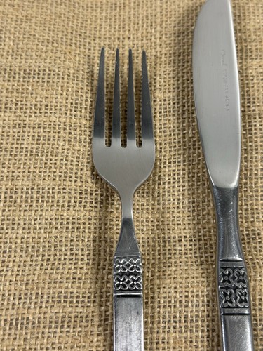 Vintage ONEIDA DANISH FLING Cutlery Set Stainless Steel Cutlery 12pc 4 person - Picture 6 of 15