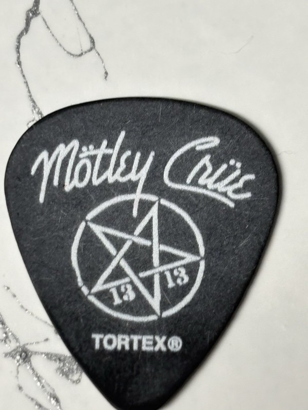 Motley Crue Mick Mars Pick ( Rare )