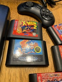 Sega Genesis Model 2 bundle 6 Games And Two Controllers All Tested￼