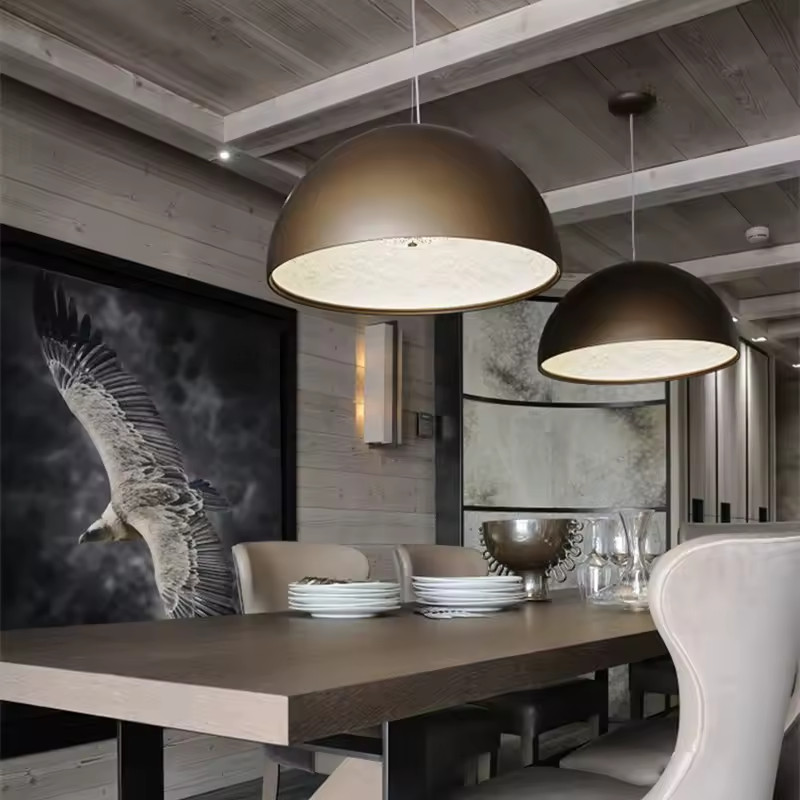 Lustre Skygarden Art Deco en résine sculptée, plafonnier d'exception pour intérieur chic