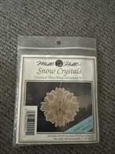 Kit de adornos de cuentas de cristales de nieve Mill Hill - hielo dorado 31x31 MHSN01