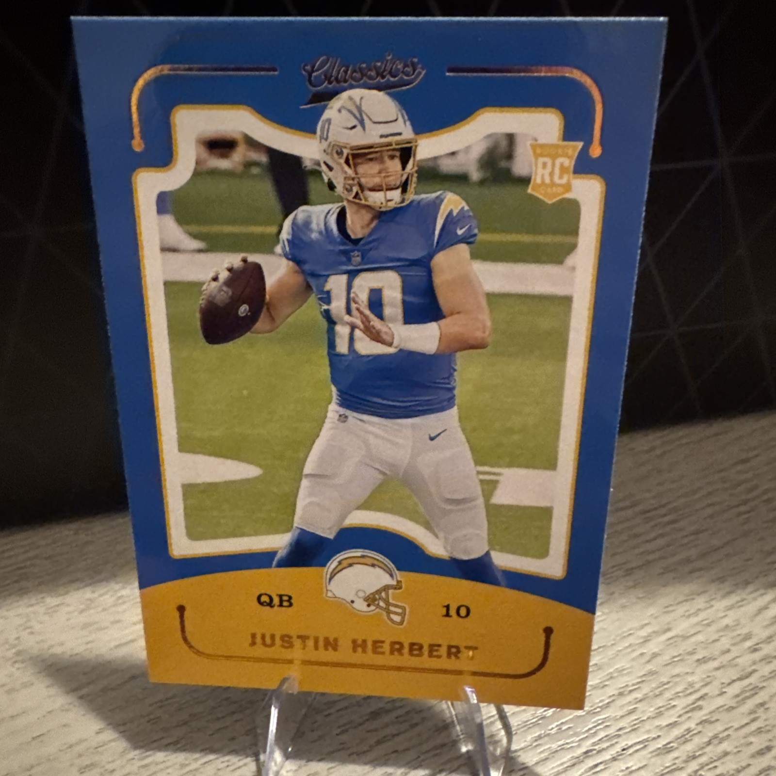 2020 Panini Chronicles - Classics Justin Herbert #CL-3 (RC)