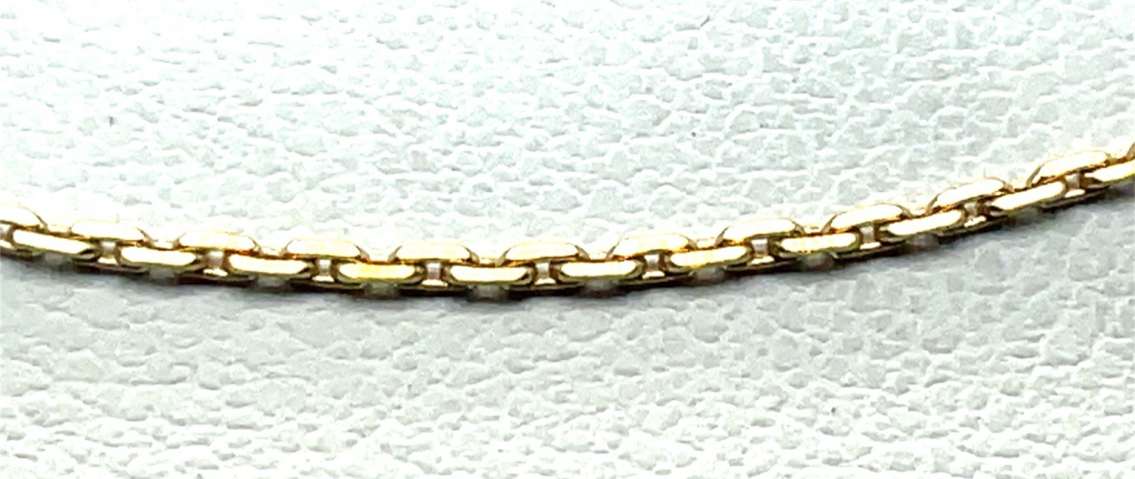 14k Yellow Gold 1mm Thick Rectangular Cable Chain… - image 2