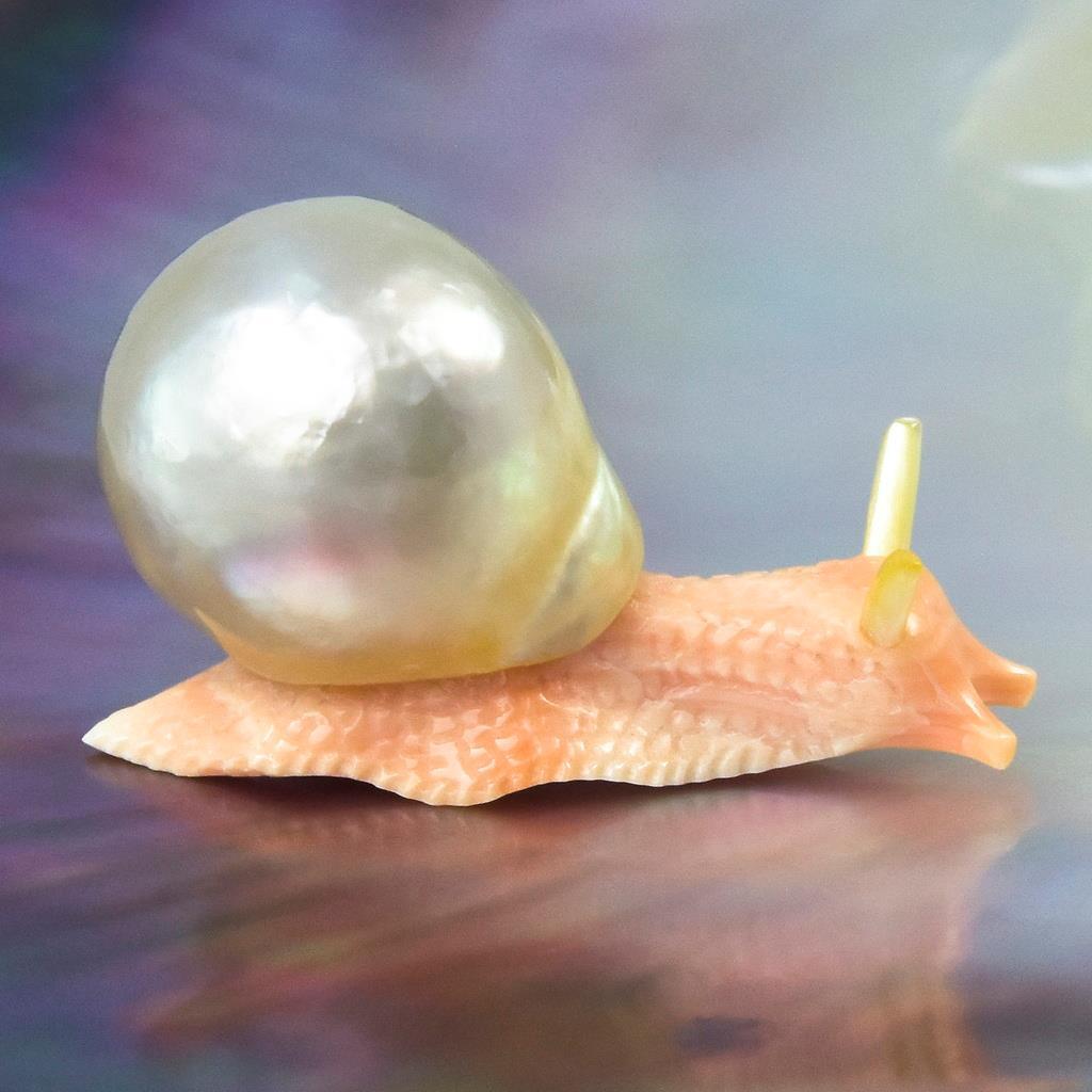 South Sea Baroque Pearl & Carved Apricot Syrix Trumpet Shell Snail