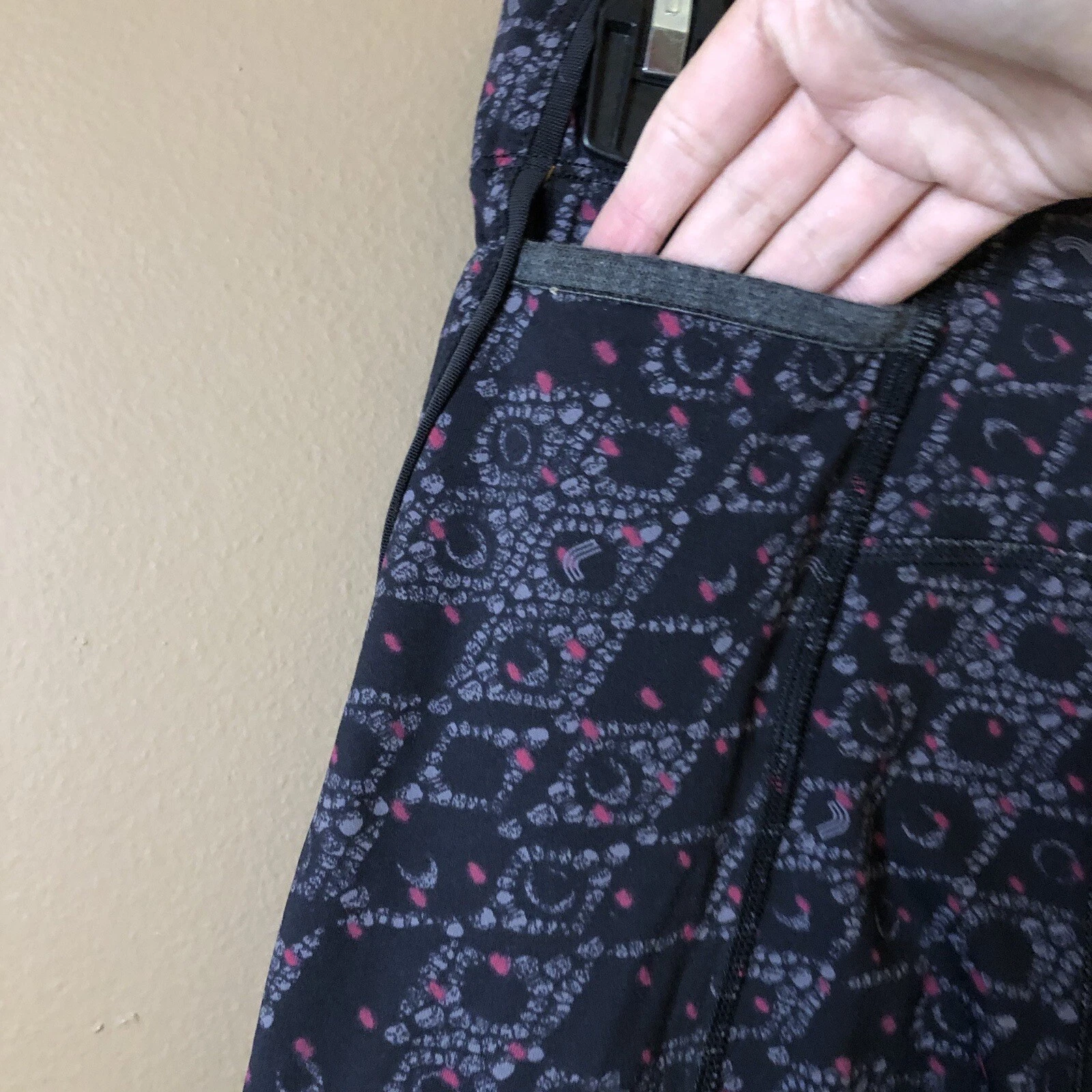 lole geometric pocket mesh leggings
