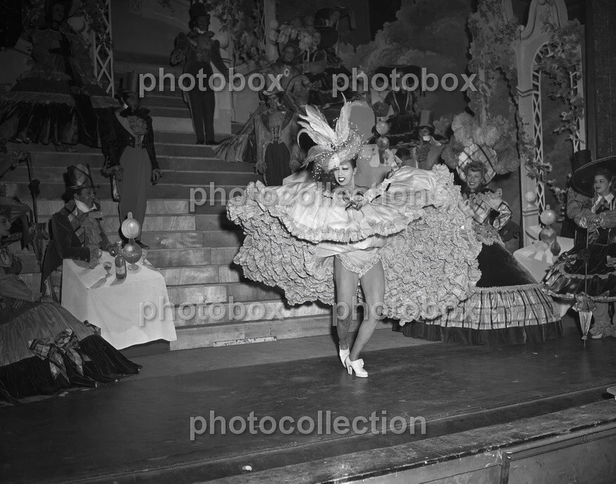 * Josephine Baker - Exclusive PHOTO 574 * - Photo 1/1