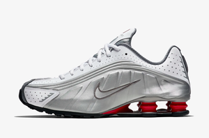 nike trainers reflective