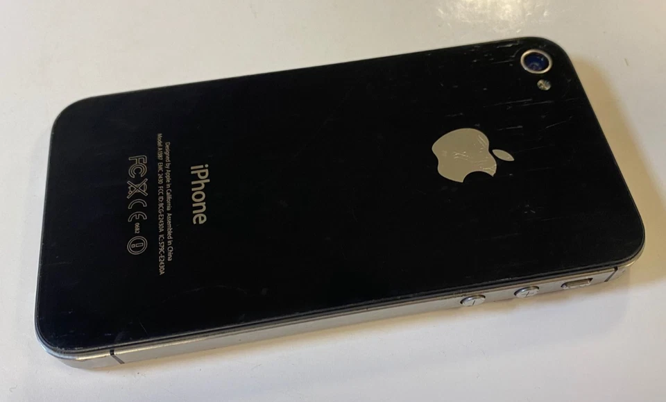 Apple iPhone 4S Smartphone Mobile UNLOCKED A1387 16GB IOS 9.3.5 Black - Image 2 of 4