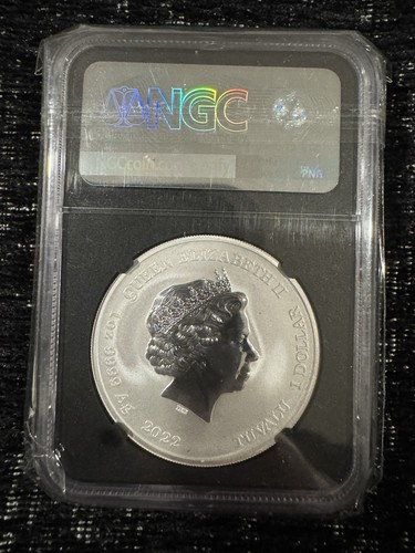 2020 Tuvalu Silver $1 James Bond 007 1 oz Pacific Rim Coin NGC MS 70 - Picture 2 of 2