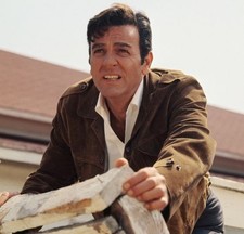 Mike Connors as Joe Mannix Unsigned 8" x 8" Photo - Mannix #C