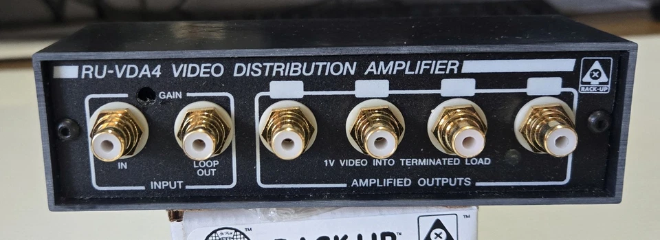 RDL Radio Design Labs RU-VDA4 1x4 Video Distribution Amp with Phono Connectors - Image 2 of 3