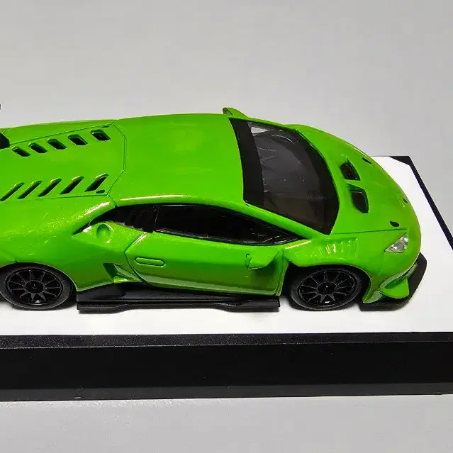 1/64 Diecast Goshyo Lamborghini Huracan Super Trofeo Sealed