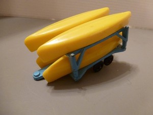 TOOTISETOY CANOE TRAILER
