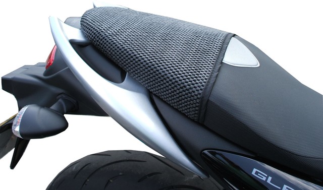 suzuki gladius seat