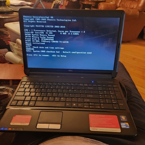 2 Fujitsu LifeBooksd AH530 & AH531 Notebook Intel Core I5 Win 7 No Charger Read - Picture 12 of 18