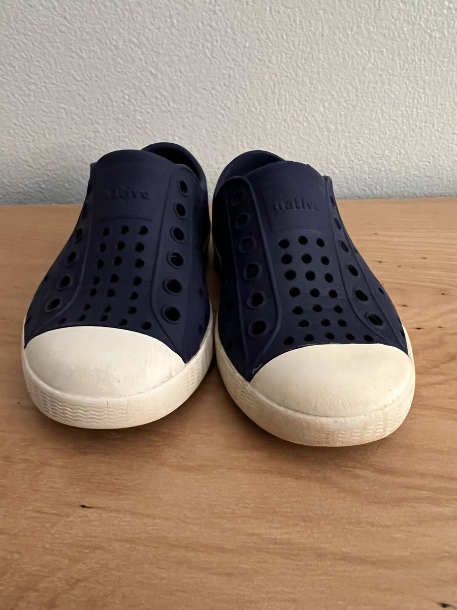 Native Brand Jefferson Navy Blue & White Slip On Shoes Water  display picture 3