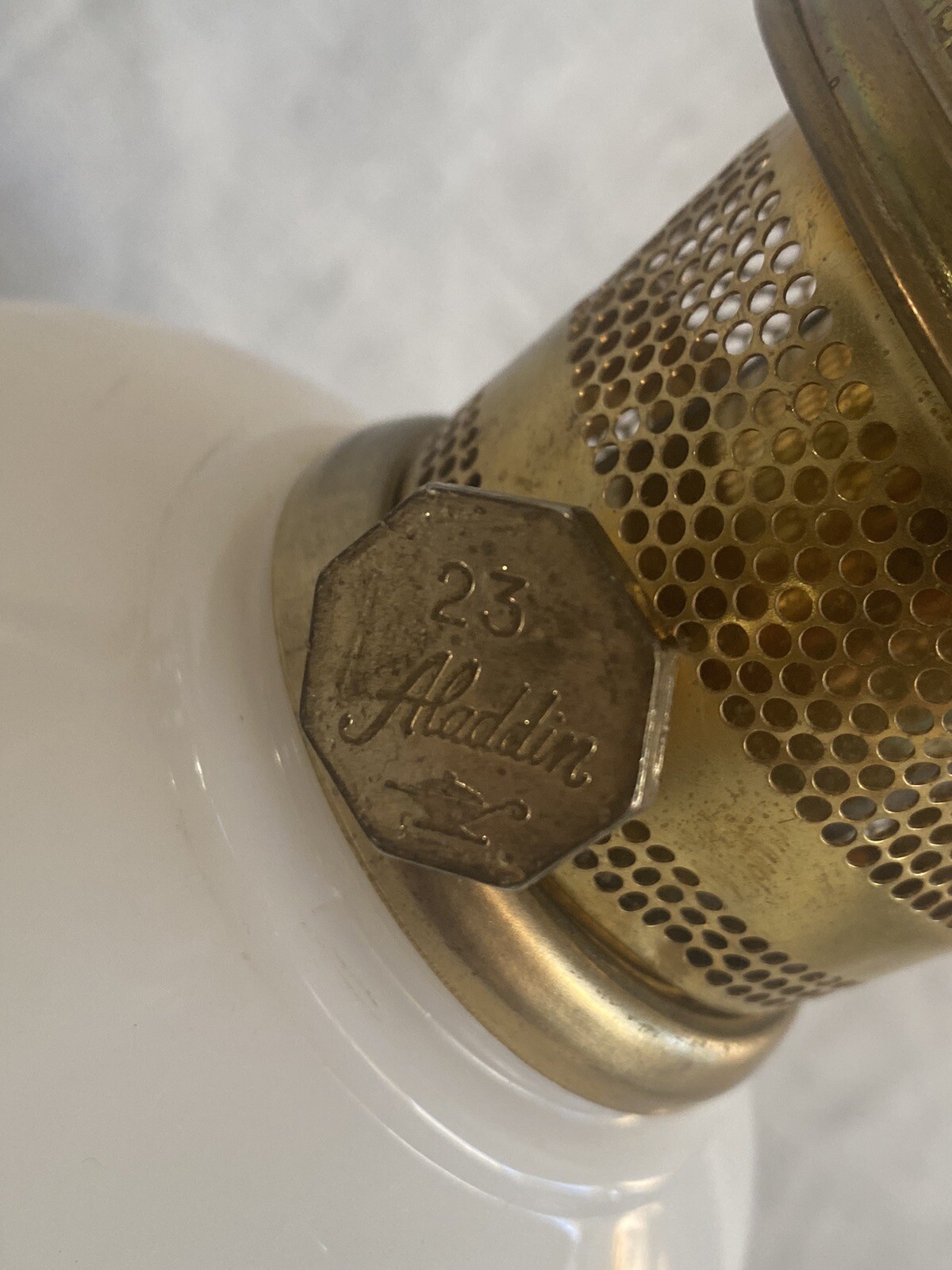 Vintage ALADDIN Oil Lamp Model 23 Daisy Wheat Milk Glass + Aladdin