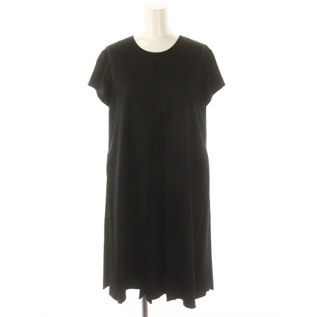 Foxy New York FOXEY pleated short sleeve dress knee length Foxy New York FOXEY pleated short sleeve dress knee length