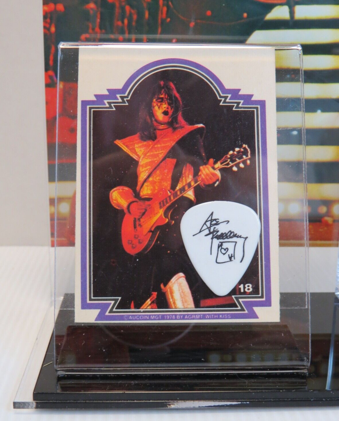 KISS ACE FREHLEY AUTOGRAPH BASEBALL DISPLAY & PHOTO GUITAR PICK & DONRUSS CARD