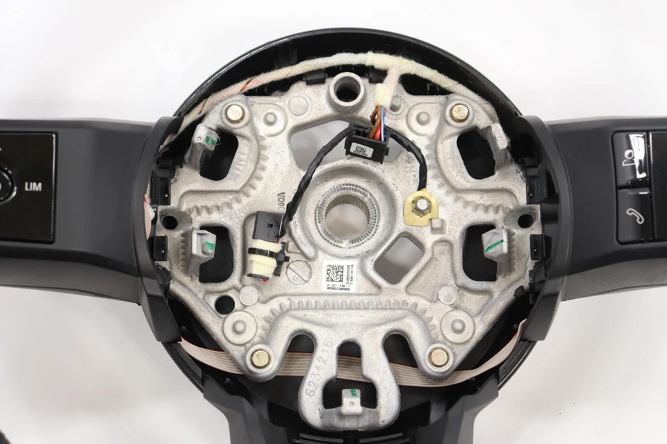 Mini Countryman F60 2017-2024 volante con botón de interruptor OEM 9892265 Foto 4 de 4