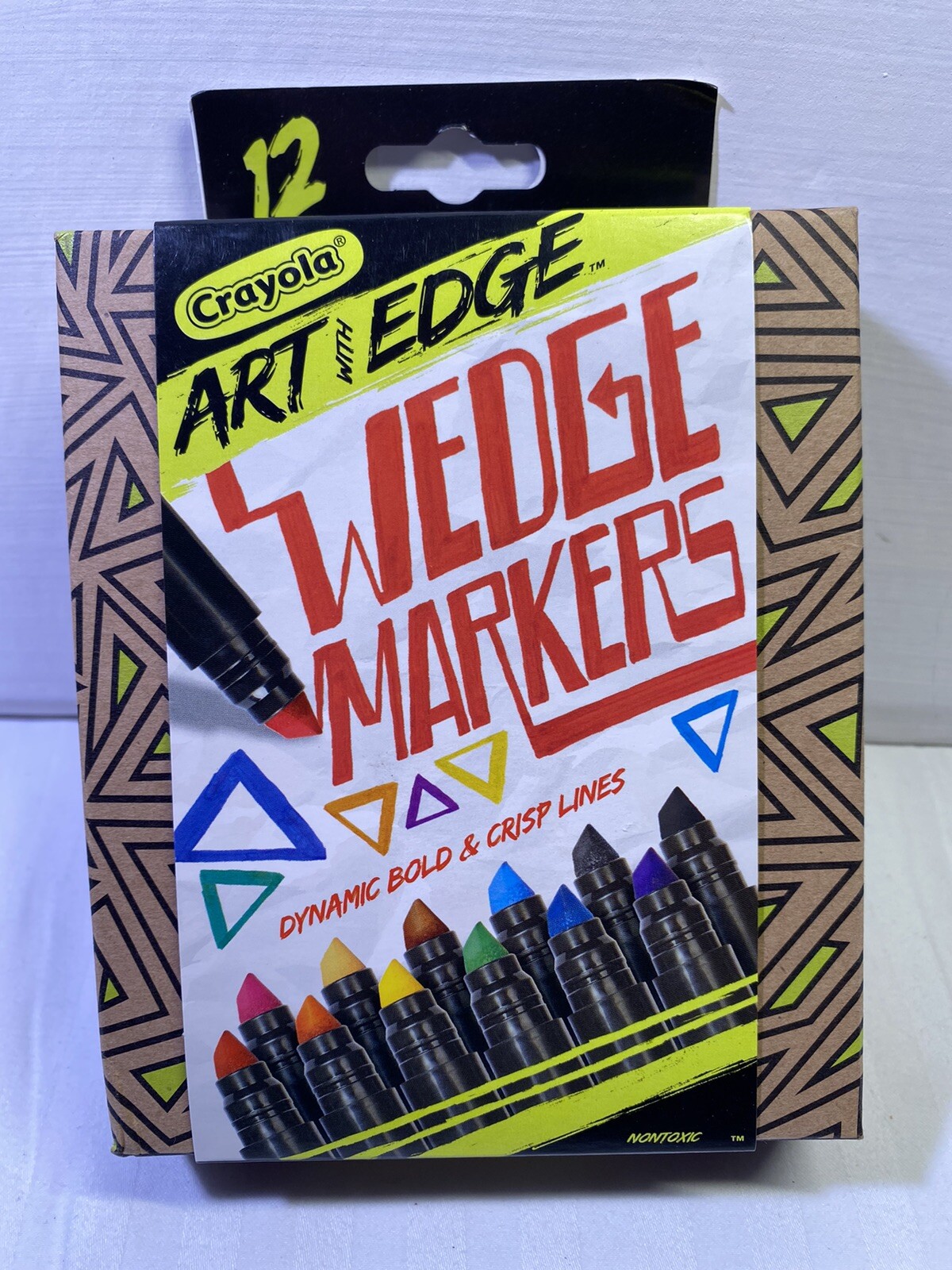 Crayola Art with Edge Set of  12 Wedge Markers Dynamic Bold & Crisp Lines NIB