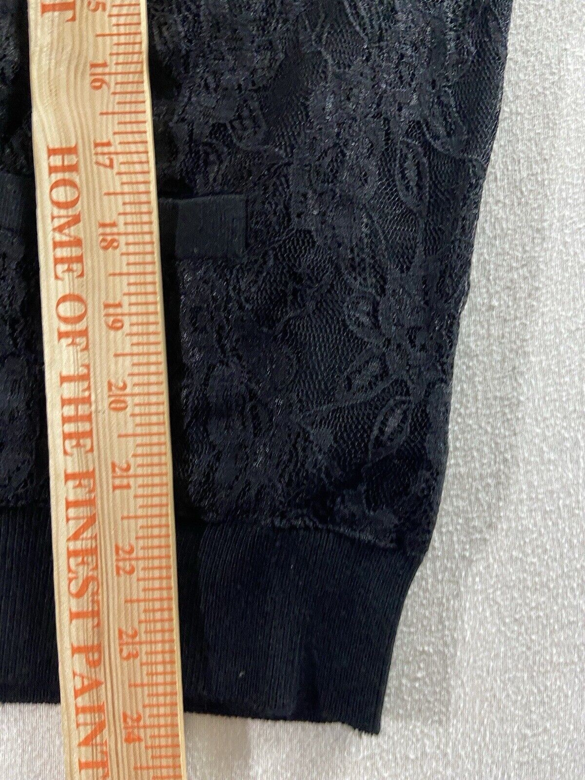 Picture 5 of 12