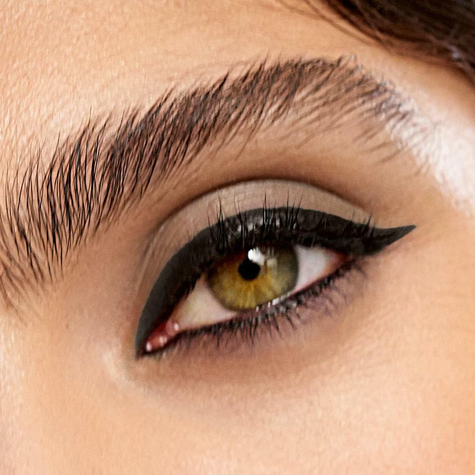 Avon True Color Glimmersticks Eyeliner - Blackest Black 0.28 g / Set of 3 - Image 2 of 4