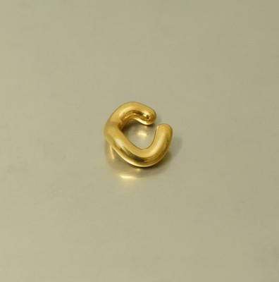single ear cuff CHARLOTTE CHESNAIS Wave Cuff Earring boucle d'oreille 18 K gold