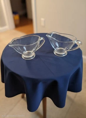 Set of 2 Clear Glass Gravy Boats with Handles, Solid/Plain Pattern - Image 1 of 3