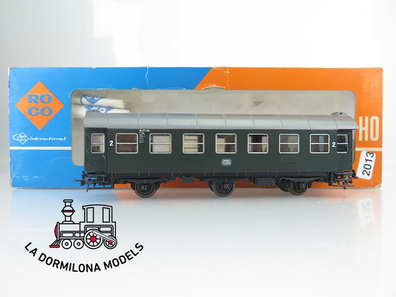 MG2013 H0 =DC ROCO 4214 Personenwagen 2. Kl. der DB - OVP