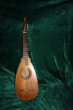 ALTE GITARRENLAUTE,SPIELBEREIT,NEU BESAITET,GUTE HANDARBEIT,KURIOS,LAUTE