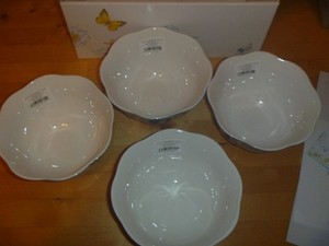 Lenox Butterfly Meadow Collection Cornflower 4 Rice Bowls 2 Of 2 I Am Selling