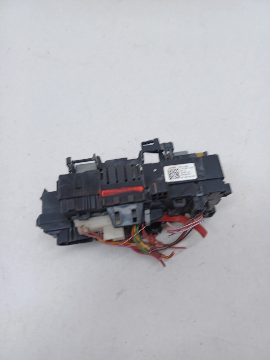 MERCEDES-BENZ GLE GLS W167 Fuse Relay Box A1679067303 2020 | eBay 