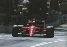 Alain Prost "Ferrari" Autogramm signed 20x30 cm Bild