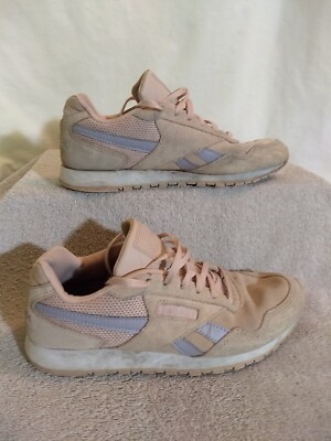 Reebok Womens Classic Pink Sneakers, Size: 8   #JJ17+9