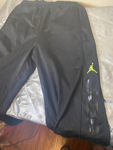 JORDAN Youth Sweat Pants Black/Yellow SZ XL - Picture 8 of 11