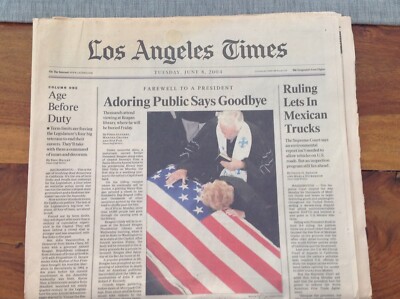 3 NEWSPAPER LOT-LA TIMES-COLUMBUS DISPATCH-HUMAN EVENTS-R. REAGAN'S DEATH 2004